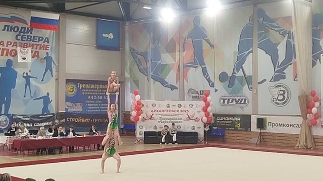 ТР 12-18,  Куратова Софья - Науменко Ульяна -  Проказина Вероника, Балансовое упражнение