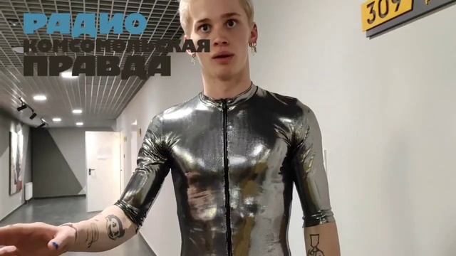 Милохин рассказал, как долго готовился к поцелую с Медведевой