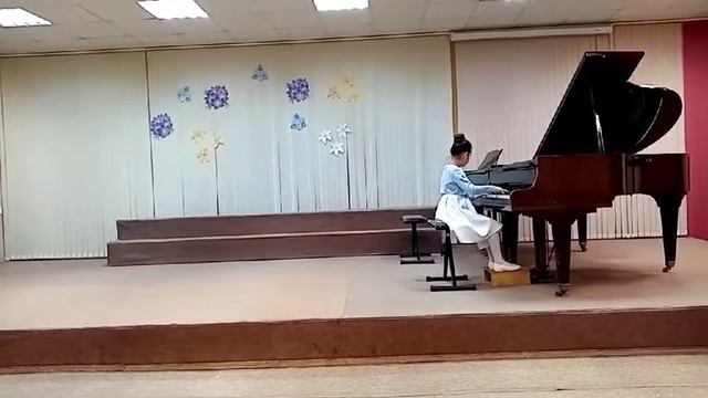 Галалетдинова Регина_Д.Экклз Менуэт, D-dur