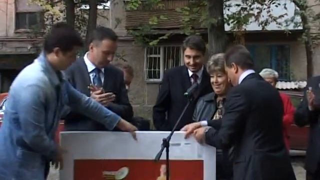 На виконання програми «Добрі справи» у Полтаві на один дитячий майданчик побільшало