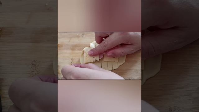 Сосиски с сыром в тесте