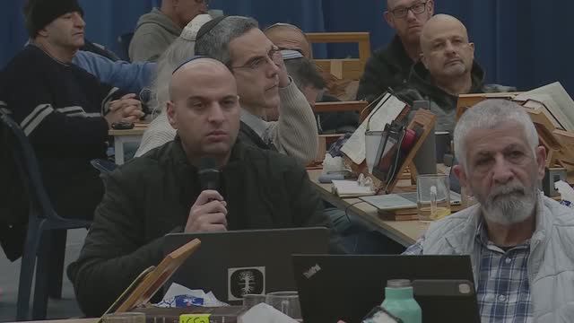 Человек, находящийся в трепете перед небесами