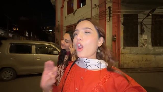 Old Lahore se Shopping aur Sehri ki |Paise kam par gaye |Sistrology |Fatima Faisal