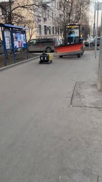 война с роботами, начало :)