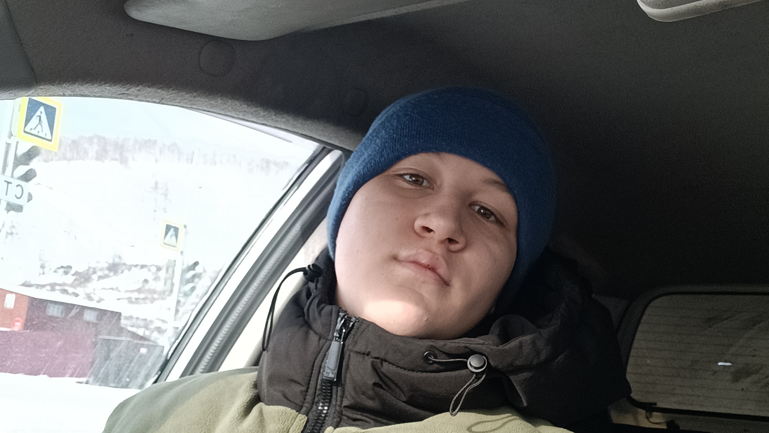 показываю часы и общаюсь