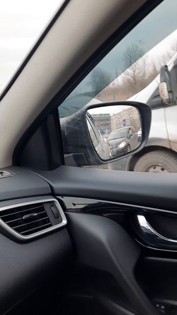 =АВАРИЯ ВЪЕХАЛ В ЗАД МАЗДЕ =