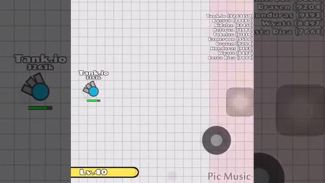 Tank .io 4million points(diep.io clone)