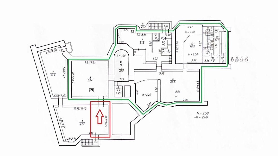 Аренда:S-270м2;гСПб,ст.метро Петроградская в 5мин.пешком;