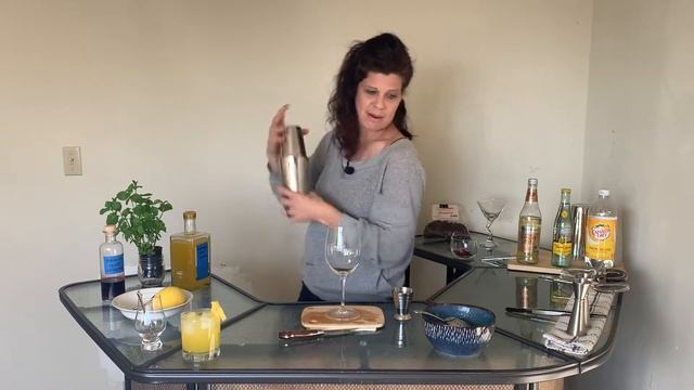 How to Make Three Dry January Cocktails From One Great Syrup