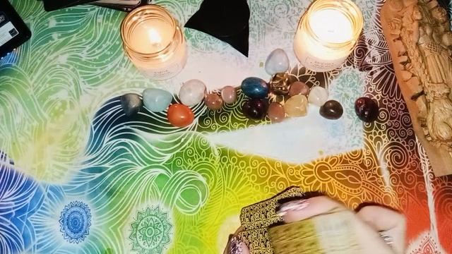 Изменяет ли Владимир Диане