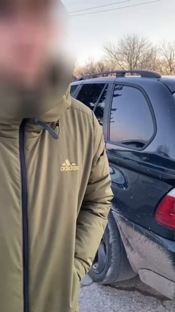 В Анапе полиция поймала водителя, который катался по пляжу во время  уборки волонтеров.