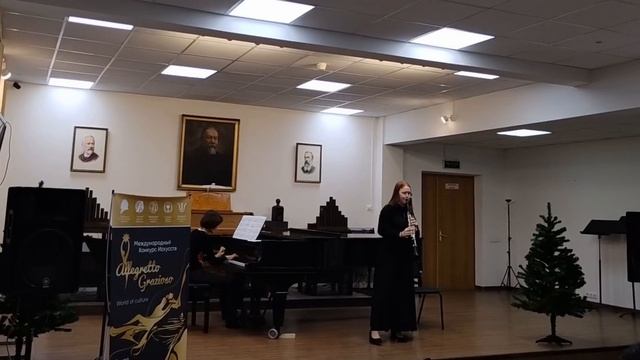 В.Лютославский “ пять танцевальных прелюдий”