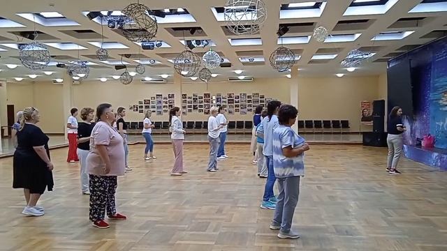Урок по кизомбе от школы танца Хамсинг (1)