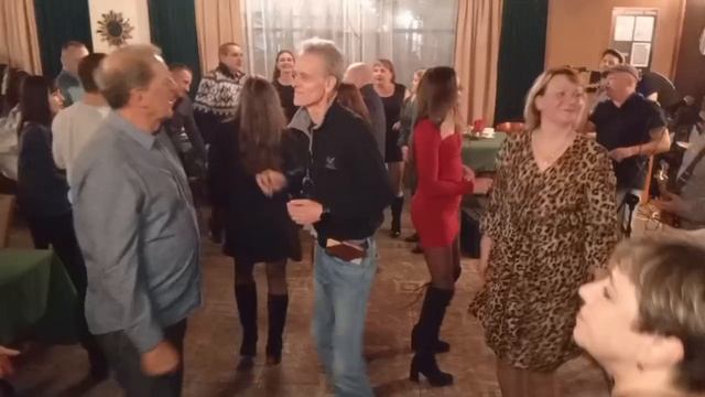 Группа КВЭКС (кавер)