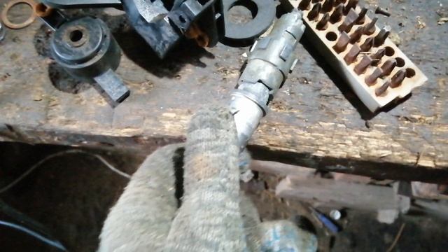 Как разобрать замок багажника но опель вектра б 1996