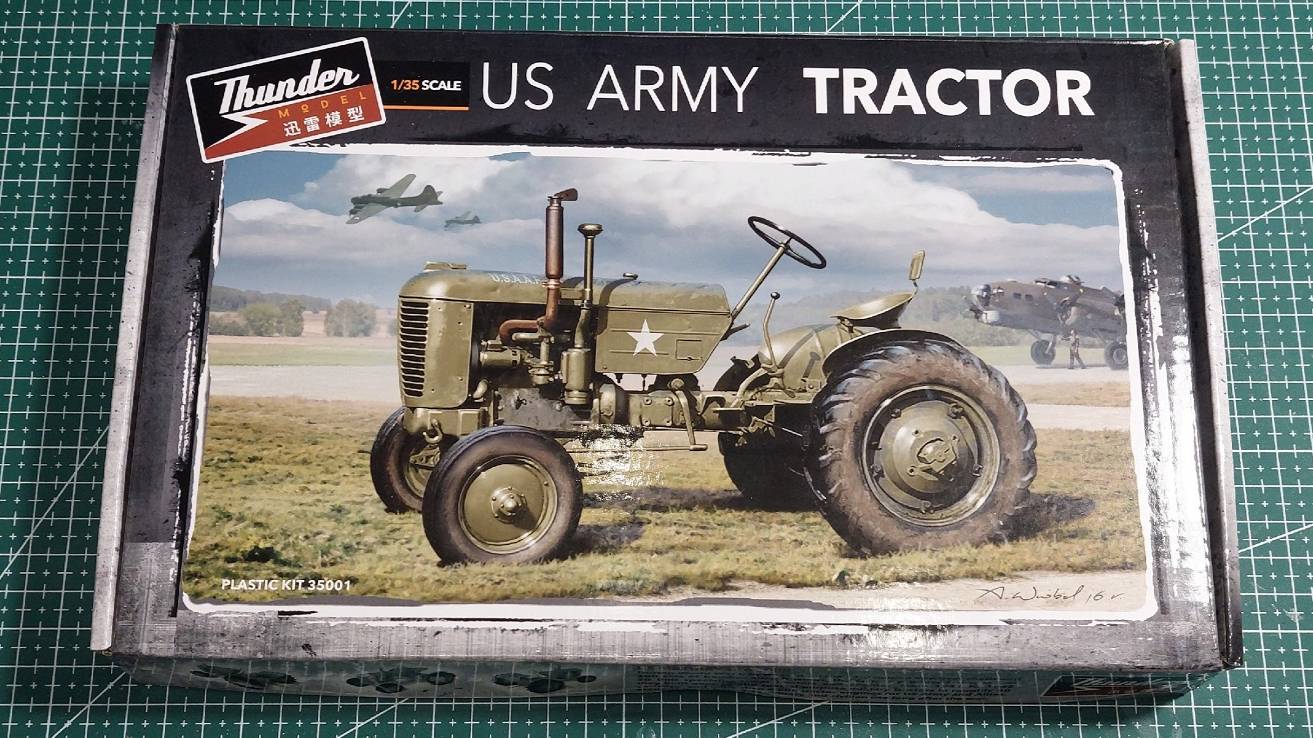 Распаковка сборной модели Thunder model 1/35. Американский трактор.