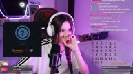 Лина кричит о помощи