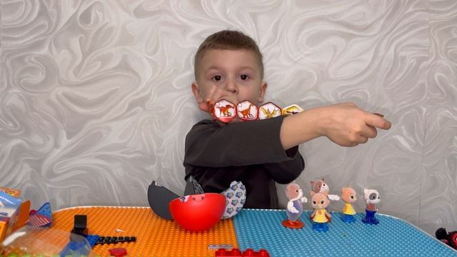 Распаковка шарика Zuru Volcano Dino strike и коробочки из мультика "Кошечки-собачки»