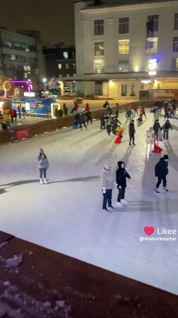 Выходные в Питере! чем занимаетесь? мы сняли пару роликов #мишуткапитер #Питер #спб #Санкт-Петербург