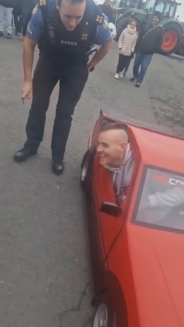 говорили не мой в кипятке сядет 😂😂