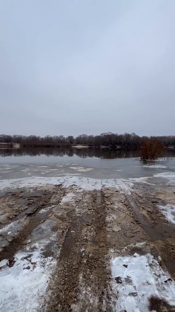 Река Ока - февраль 2025