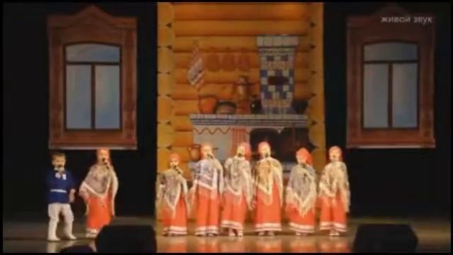Русская песня. Девки думали, гадали