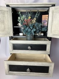 Комод,dresser,梳妆台,aparador,cômoda,meja rias,ドレッサー,buffet,Kommode,مضمد.