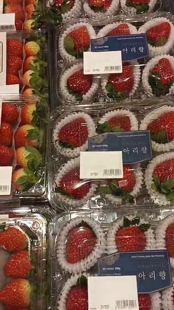Expensive fruits that are worth the price//Bevz Marcos