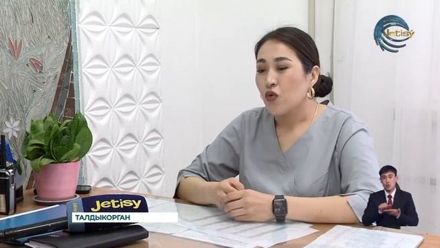В армии Казахстана служат более 12-ти тысяч женщин
