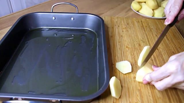 Картофель с мясом в духовке   Никто не верит, что это из окорочков!