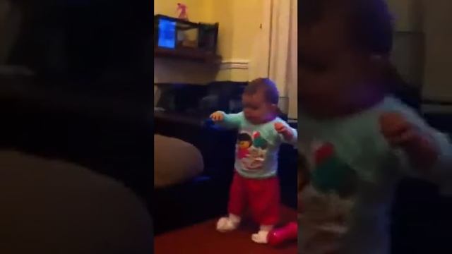 Neve Owen walking! clever girl :) xxx