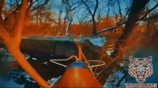 💥🏴⚡Подрыв украинского "Пиона" в Курском приграничье