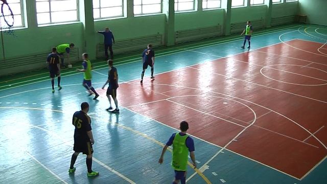 19.02 ХНУВД  14-00 Класс-3 - Юнона 1тайм