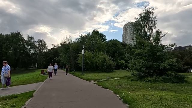 Очнувшись в клинике для бродяг, услышала разговор мужа с врачом и похолодела… А когда к ней зашел…