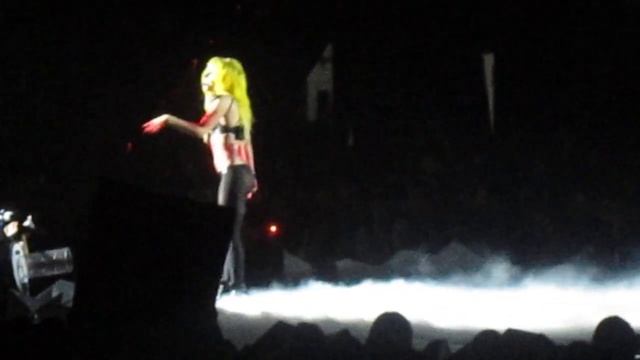 Lady Gaga doesn't lip synch