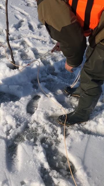 Заряжание скважин и монтаж
