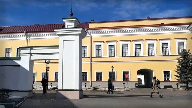 Храм в толпе: дверь, которая всегда открыта | Discovering Russian Horizons