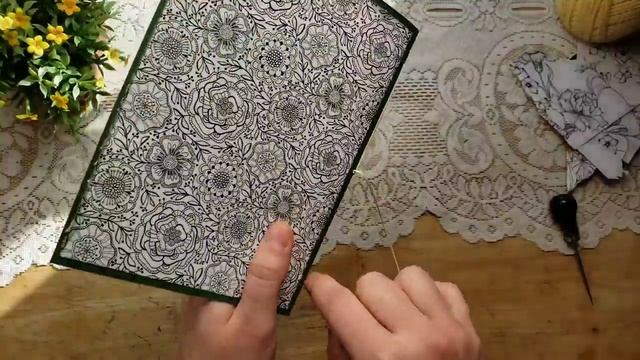 Color Your Own Junk Journals | Valentine's Crafty Plans