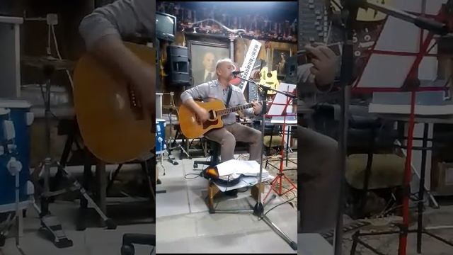 1000037965.mp4