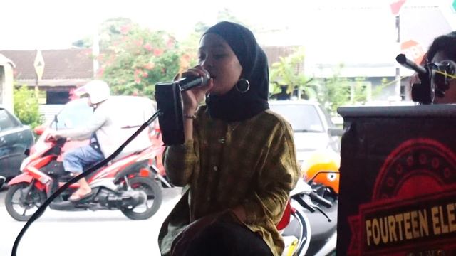 BILA NANTI - NABILA MAHARANI !  ( AKUSTIK )!! FOURTEEN ELEVEN