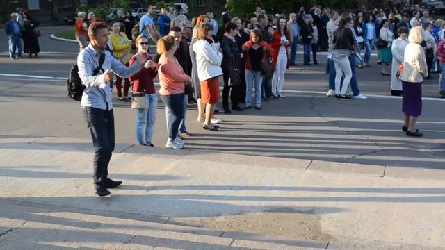 Мой город Н: День памяти и примирения, мужчине "весело"