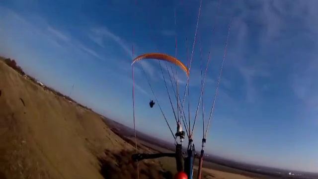 КРАСИВЫЙ ПОЛЕТ В ДИНАМИКЕ НА ПАРАПЛАНЕ