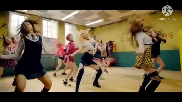 Momo Breakdancing to Triple Helix - Lone