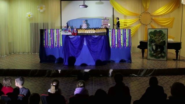 Кукольный спектакль "Царевна Лебедь"