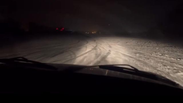 Первые тренировки на льду на ВАЗ 2101 Зимняя боЁвка