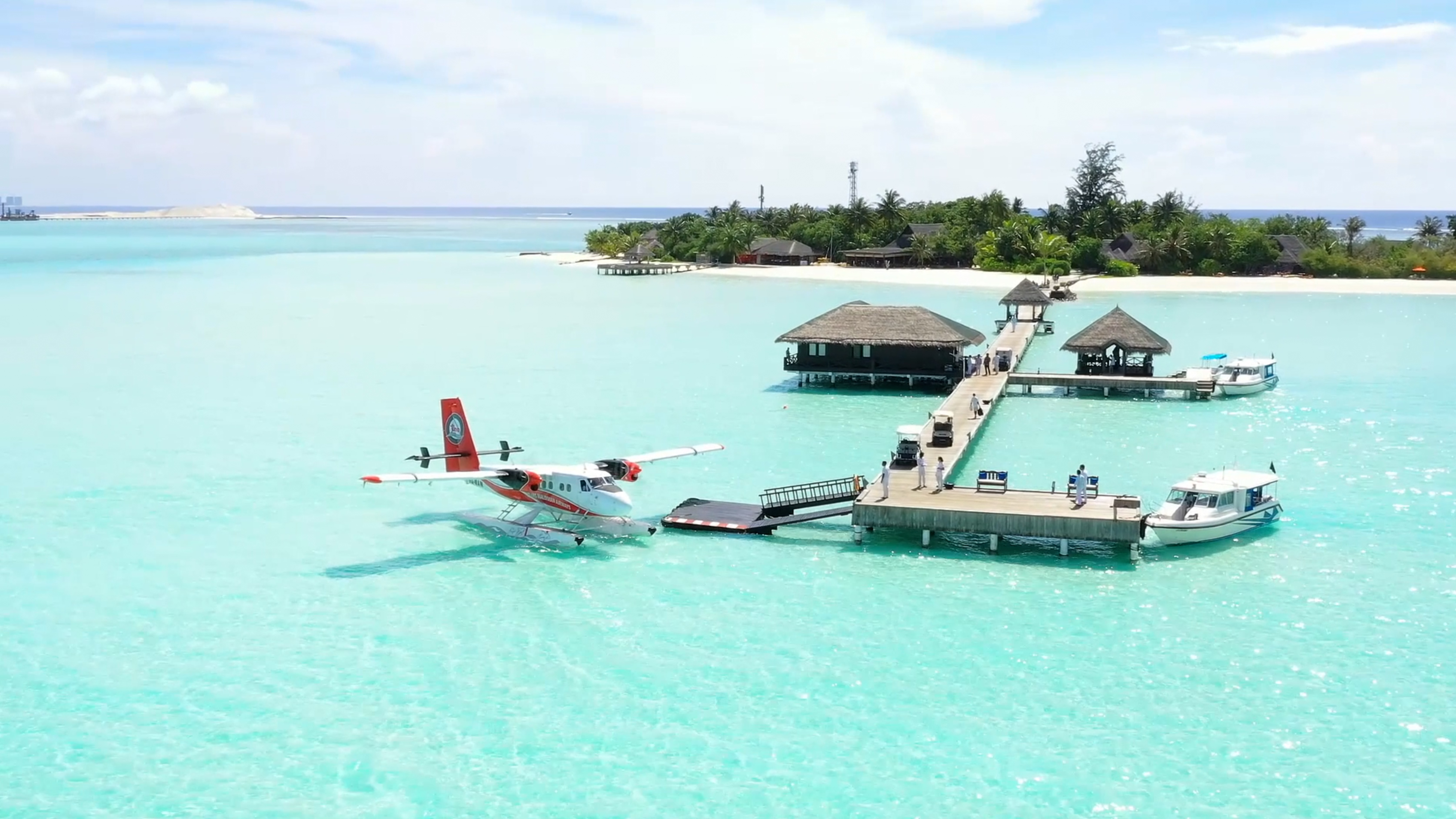 Лазурная симфония | Шепот волн и солнца в объятиях моря
