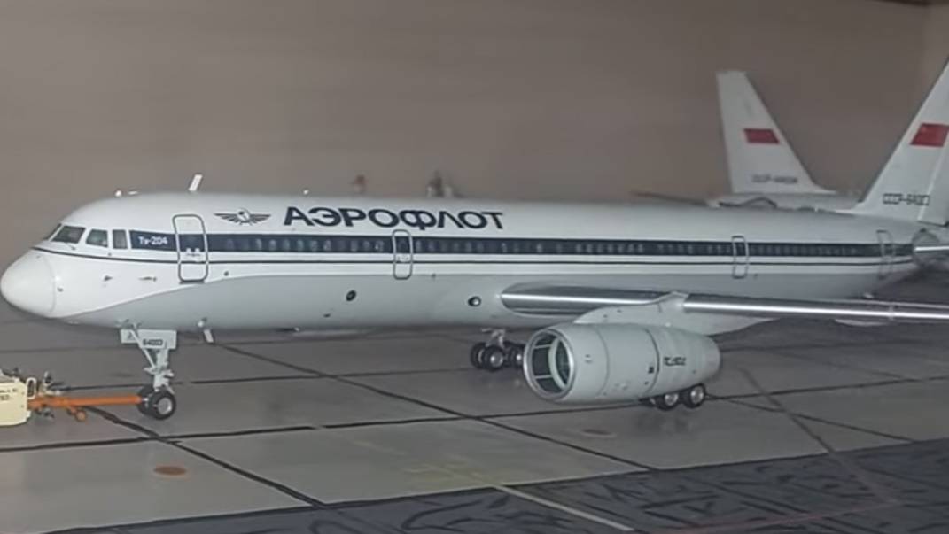 Ту-204 в масштабе 1:72 (Аэрофлот 80-х)