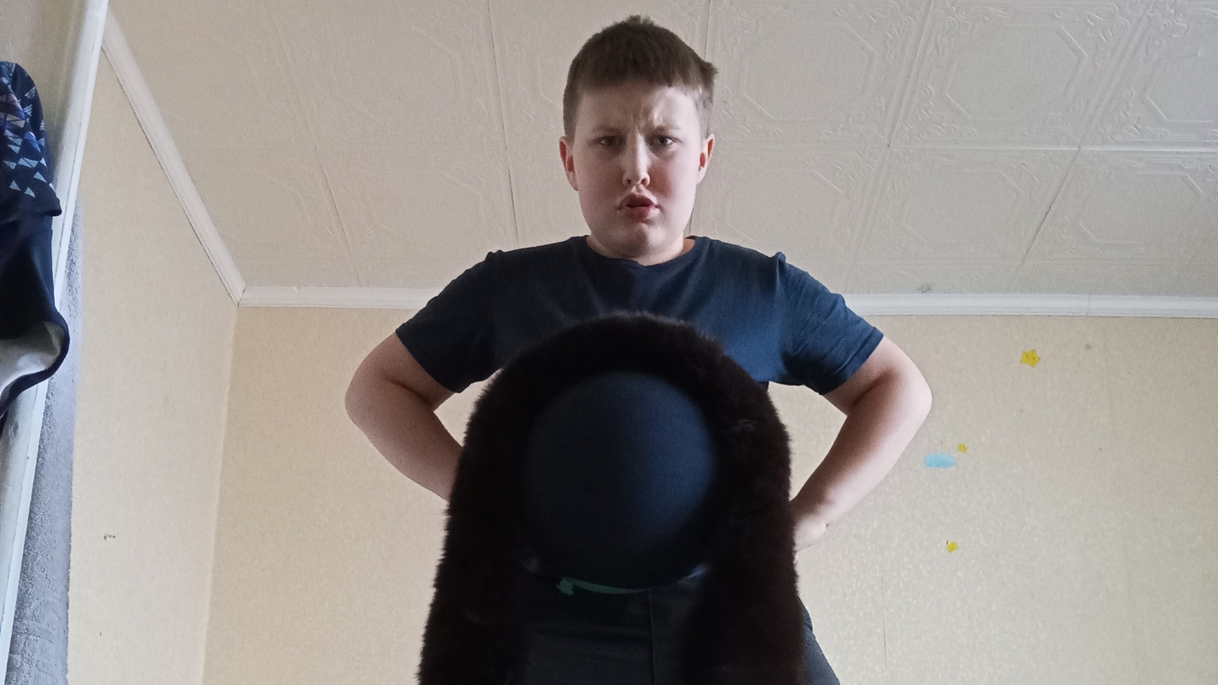 толстый мужик хочет похудеть.