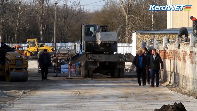 У дворца Пионеров готовятся установить фонтан