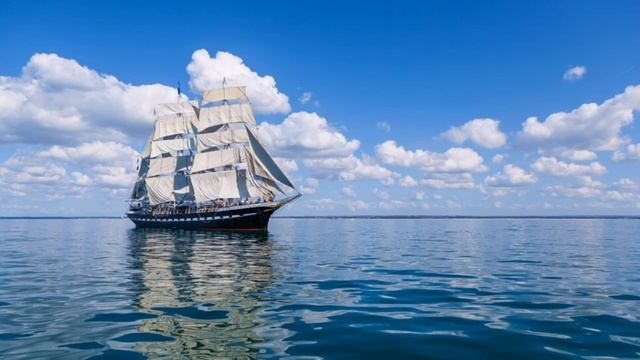 Relax the sound of the sea/Расслабьтесь под шум моря